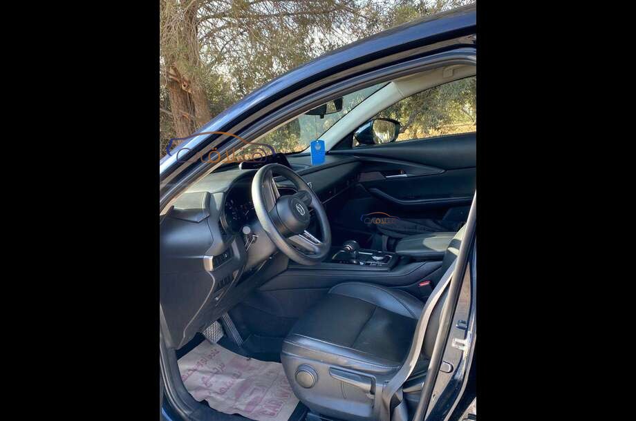 CX 30 Mazda الأزرق الداكن