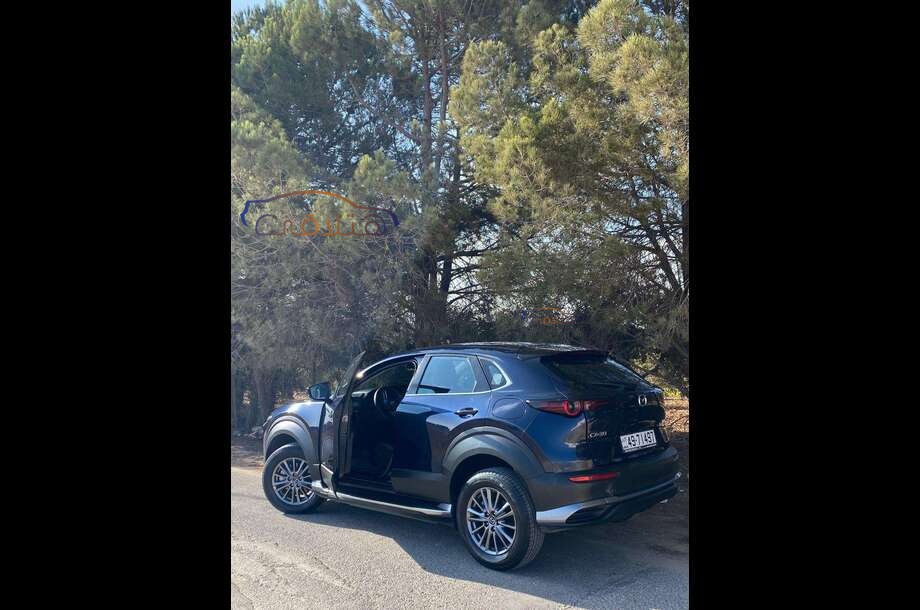 CX 30 Mazda الأزرق الداكن