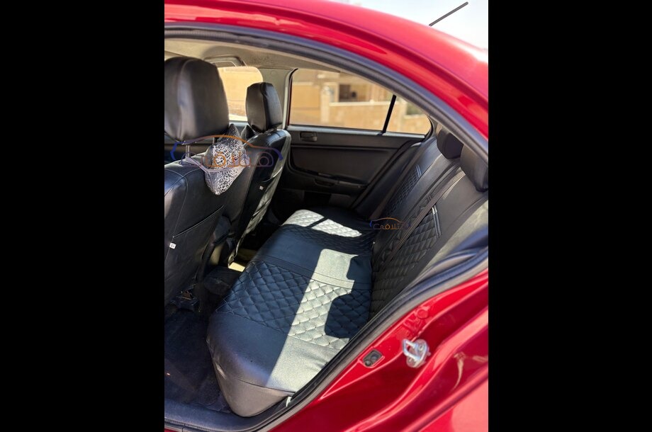 Lancer Mitsubishi Dark red