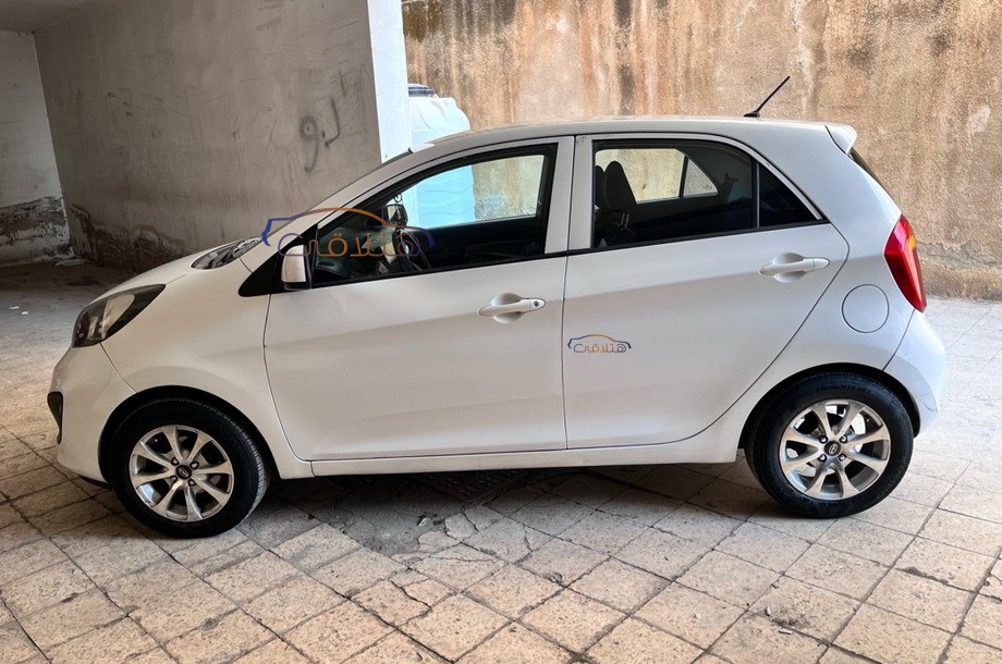 Picanto Kia White