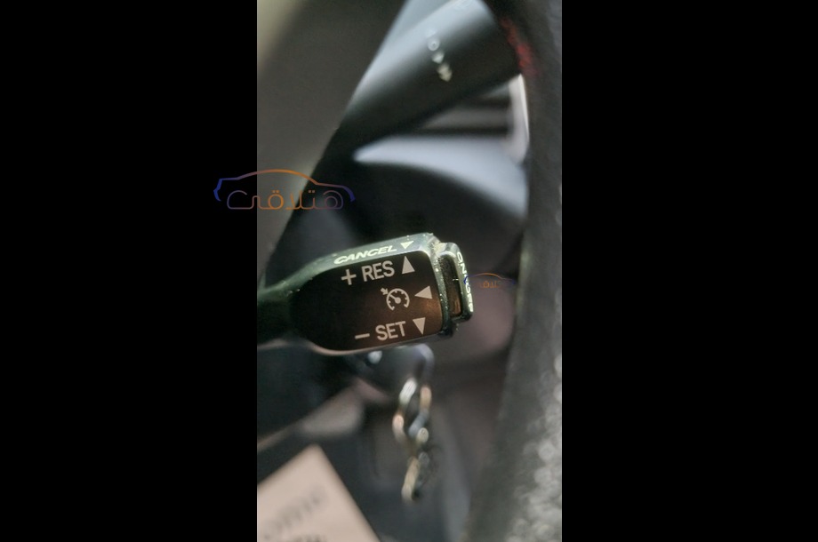 Yaris Toyota أبيض