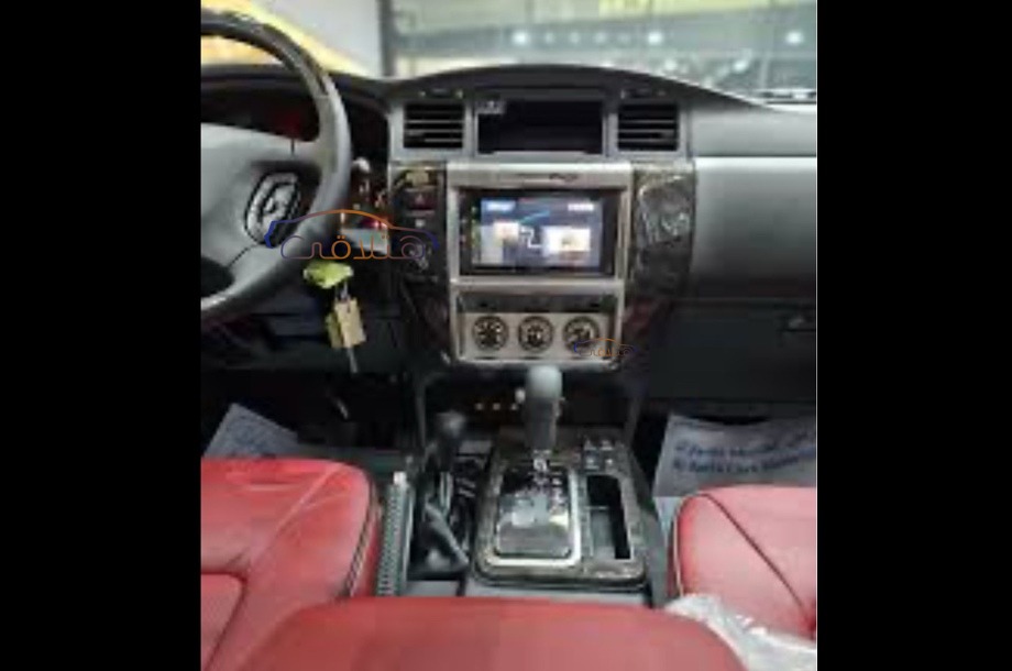 Patrol safari Nissan أبيض