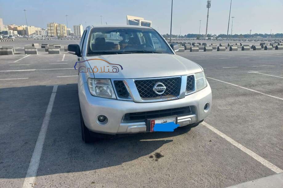 Pathfinder Nissan Silver