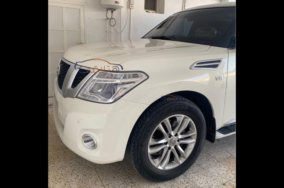 Patrol Nissan أبيض