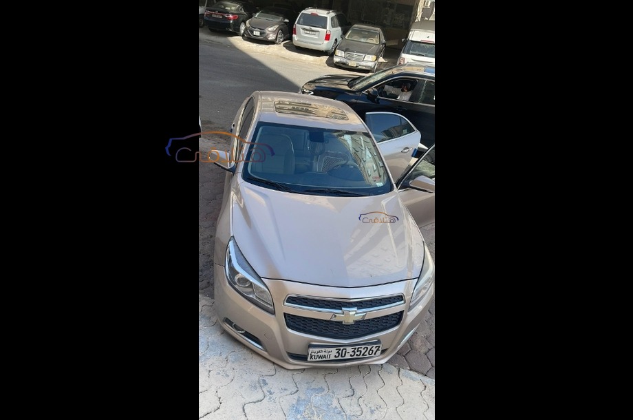 Malibu Chevrolet بيج