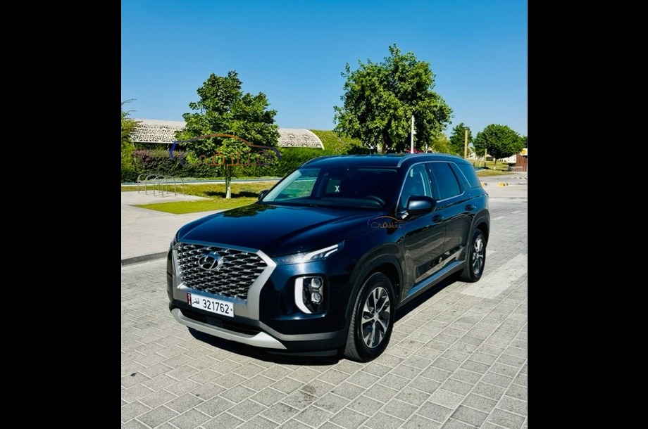 Palisade Hyundai الأزرق الداكن