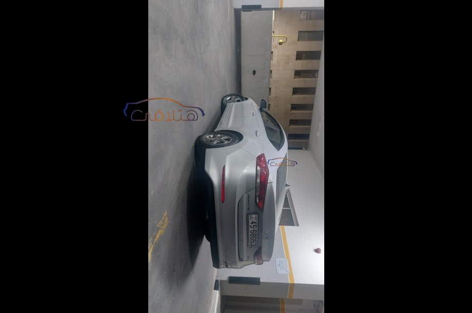 Avante Hyundai فضي