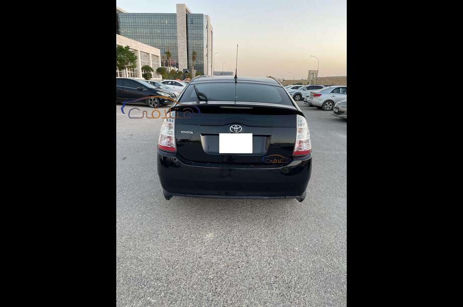 Prius Toyota أسود