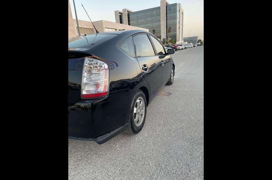 Prius Toyota أسود
