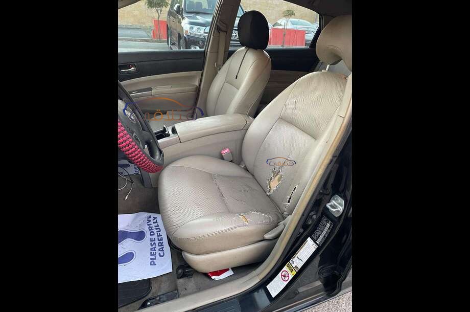 Prius Toyota أسود