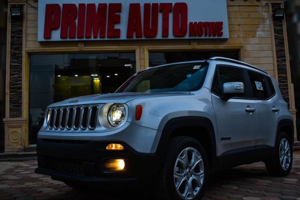     Jeep Renegade 2019 Automatic / Longitude New Cash or Installment